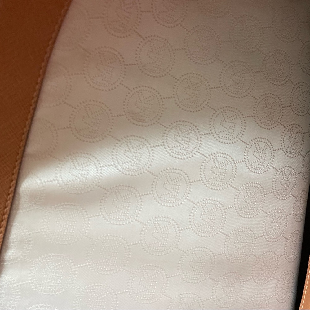 Michael Kors Brown Leather Computer Bag & Purse - Picture 6 of 14